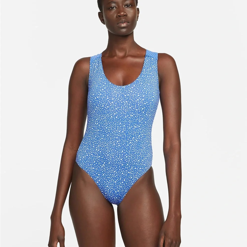 NWT Nike Swim Water Dots Keyhole Back One Piece
